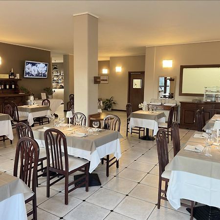 Hotel Villa Liberty Pontecurone Zewnętrze zdjęcie