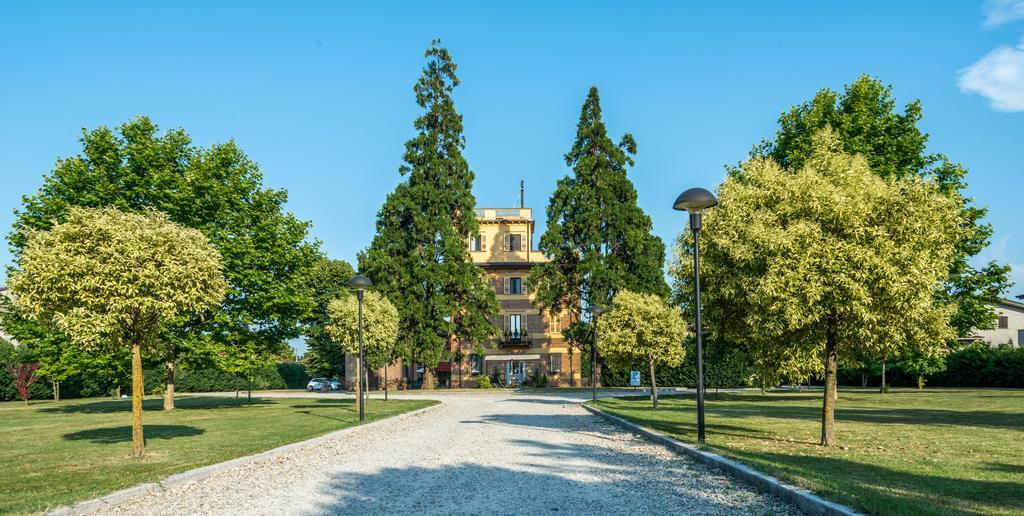 Hotel Villa Liberty Pontecurone Zewnętrze zdjęcie