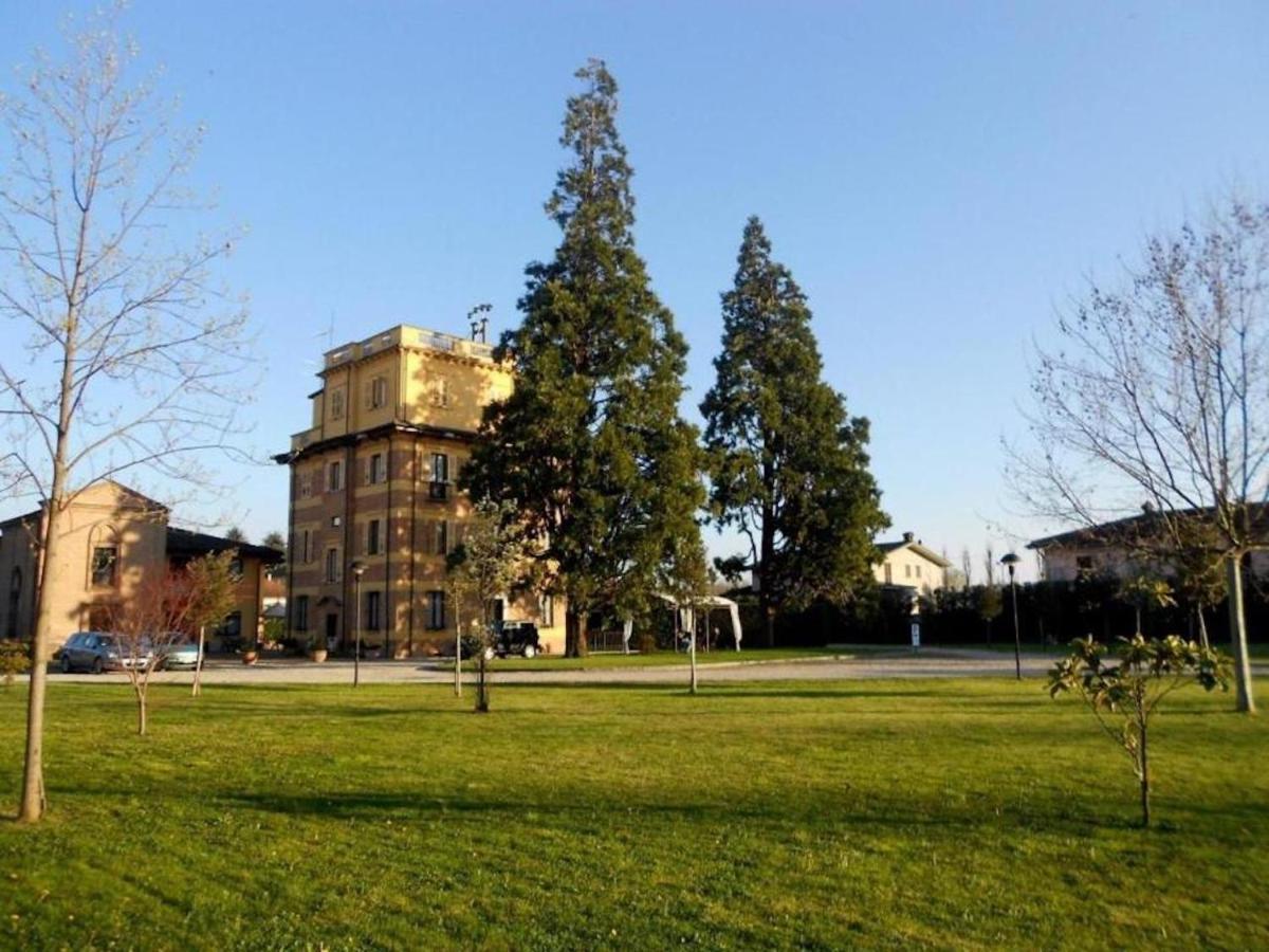 Hotel Villa Liberty Pontecurone Zewnętrze zdjęcie