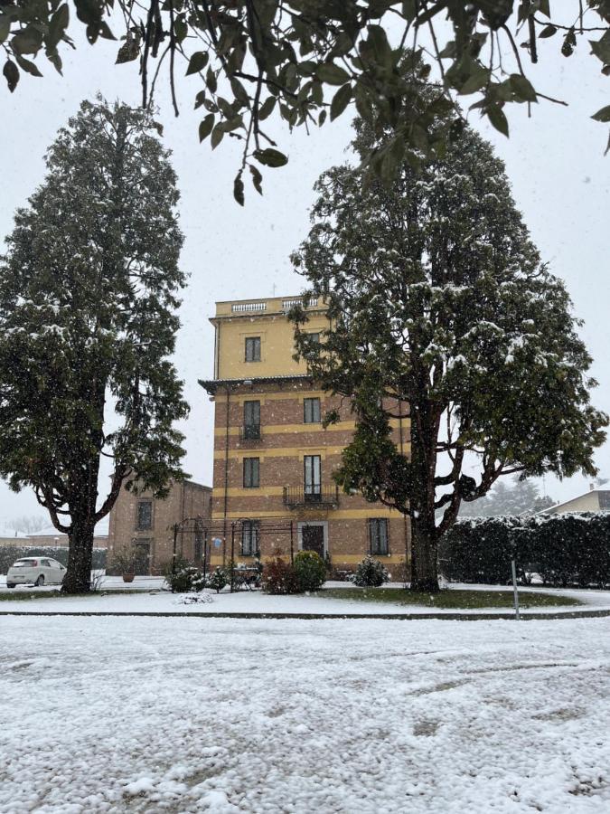 Hotel Villa Liberty Pontecurone Zewnętrze zdjęcie
