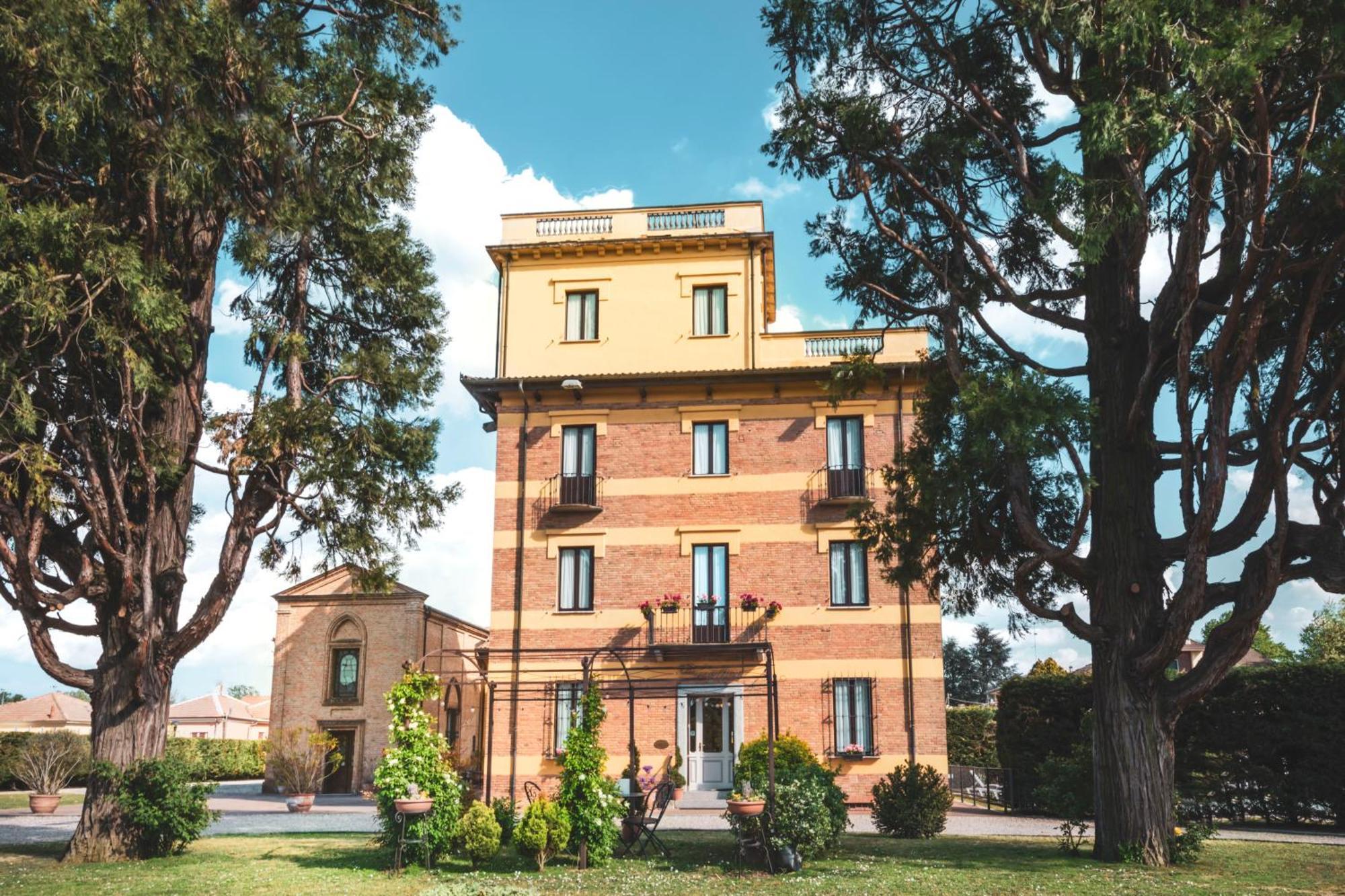 Hotel Villa Liberty Pontecurone Zewnętrze zdjęcie