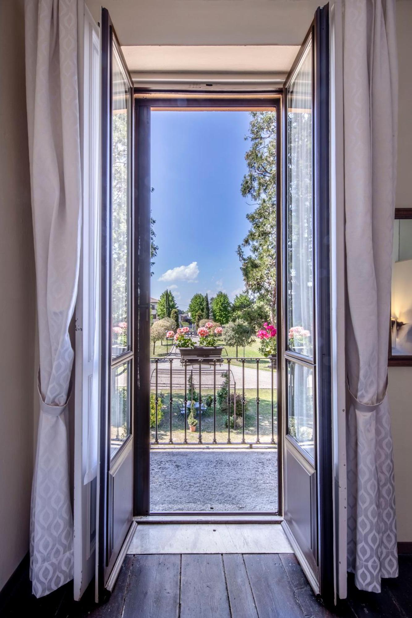 Hotel Villa Liberty Pontecurone Zewnętrze zdjęcie