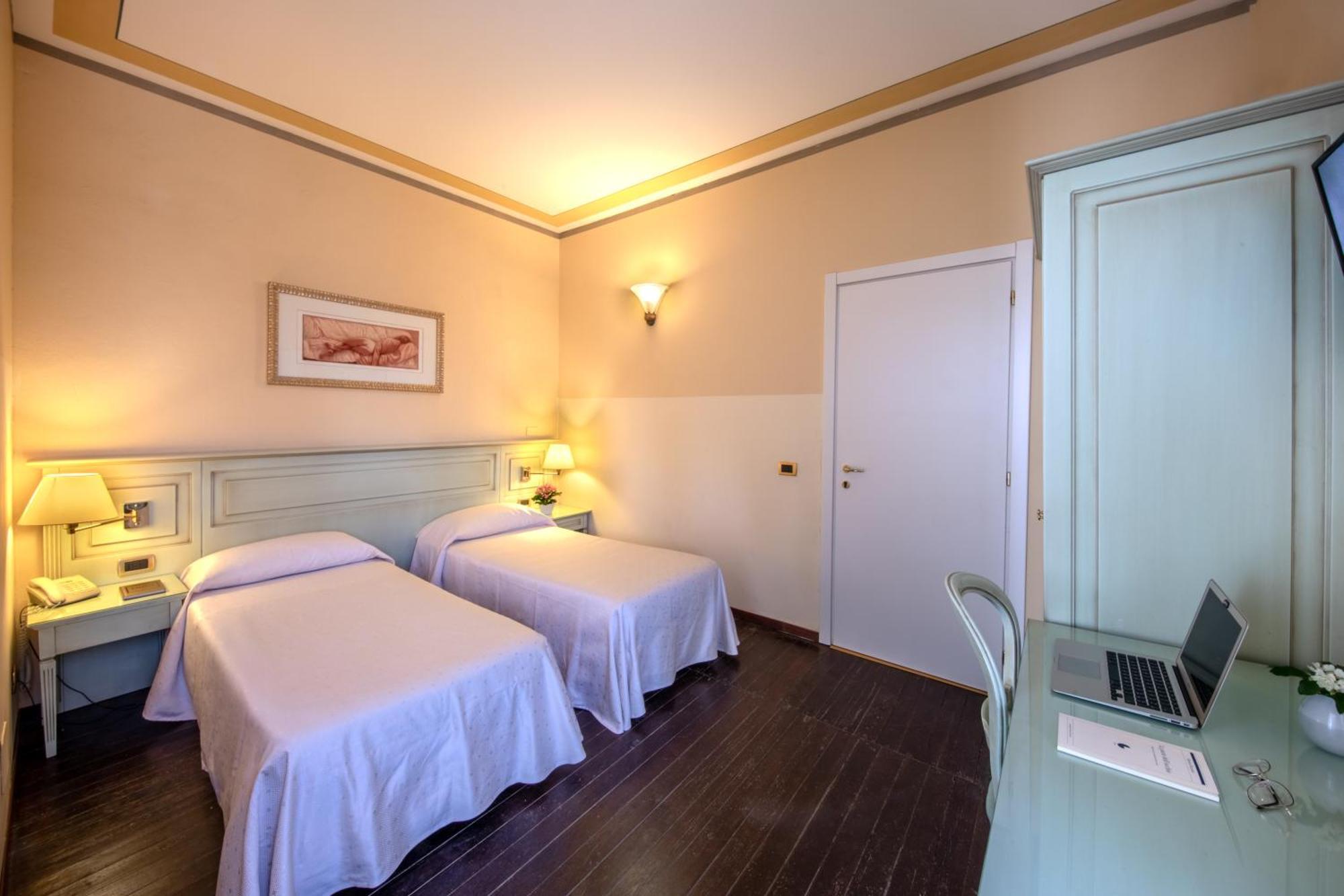 Hotel Villa Liberty Pontecurone Zewnętrze zdjęcie